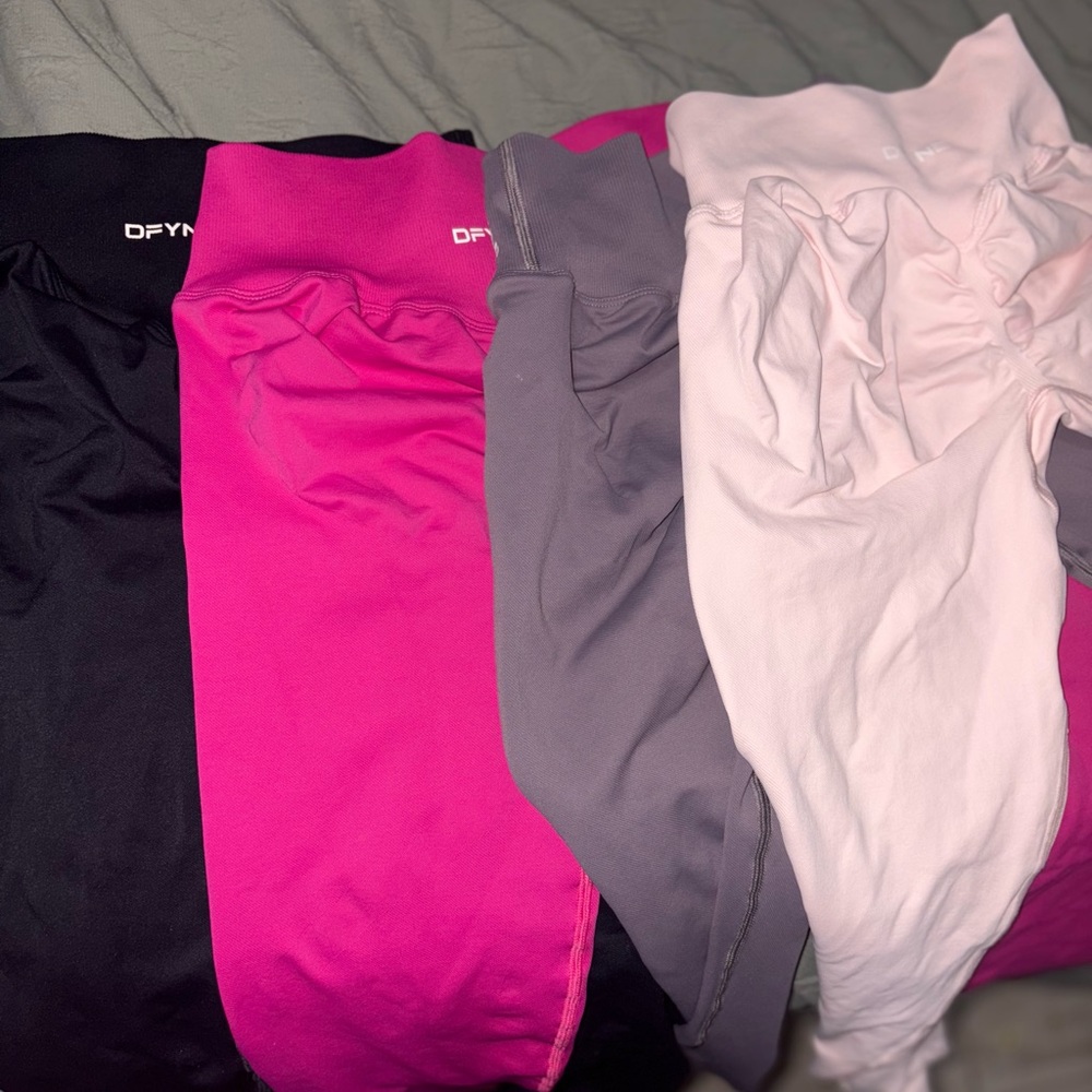 DYNFE LEGGING SET (4)